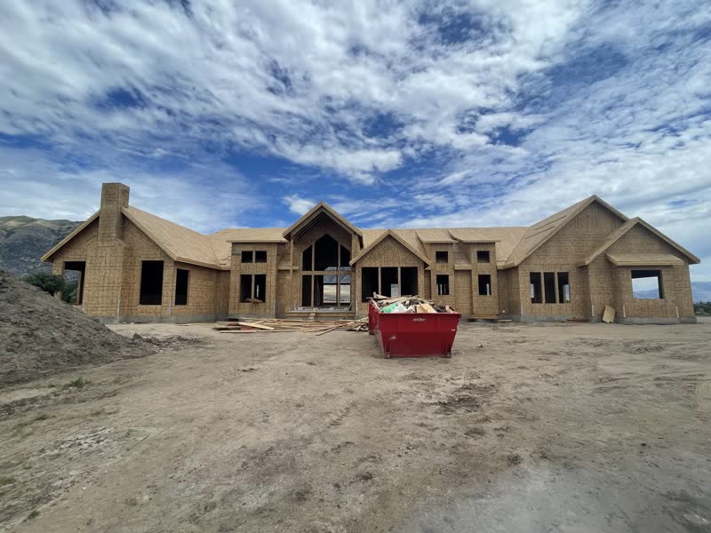 Custom Estate — Frame & sheathing